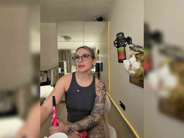 FetishTeacher webcam