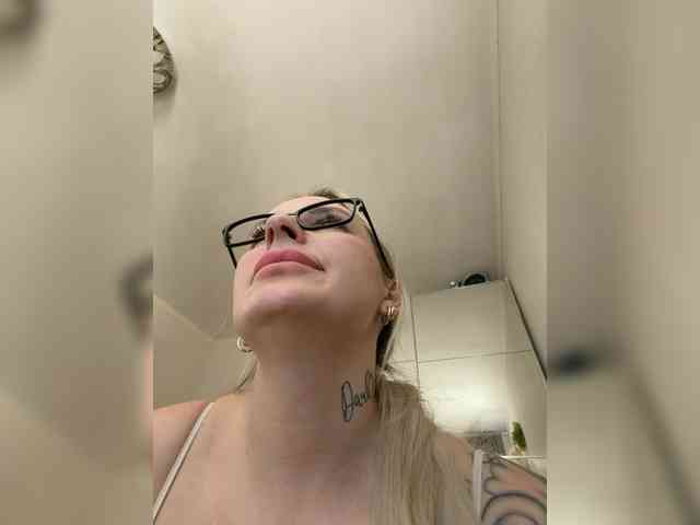 Miss-Fetish Miss-Fetish