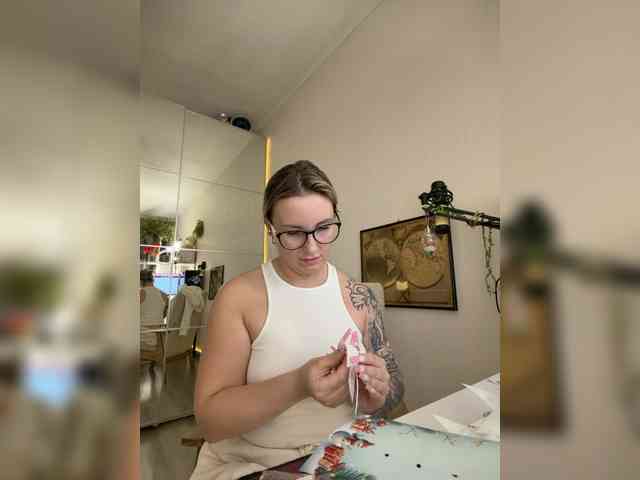 FetishTeacher webcam