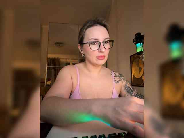 Miss-Fetish Miss-Fetish