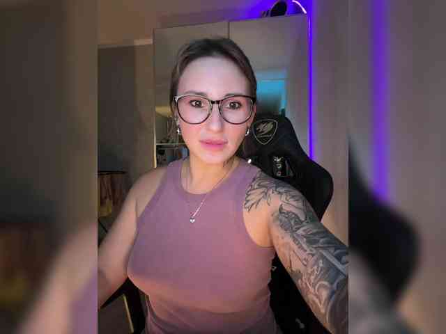 FetishTeacher webcam