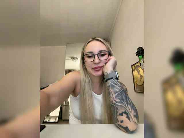 Miss-Fetish Miss-Fetish