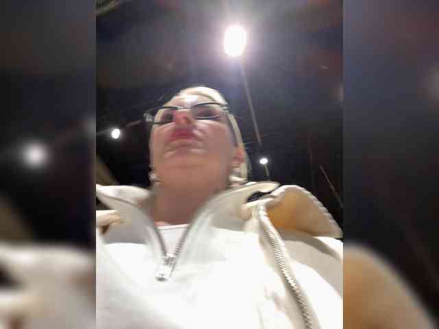 FetishTeacher webcam