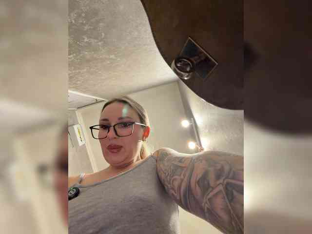 FetishTeacher webcam