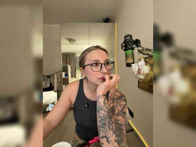 FetishTeacher webcam