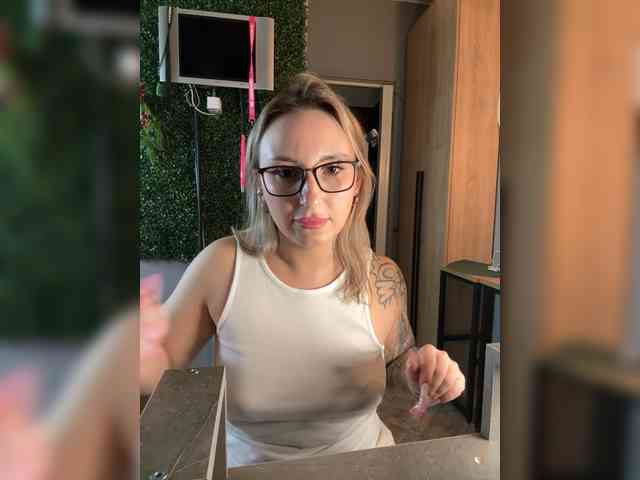 Miss-Fetish Miss-Fetish