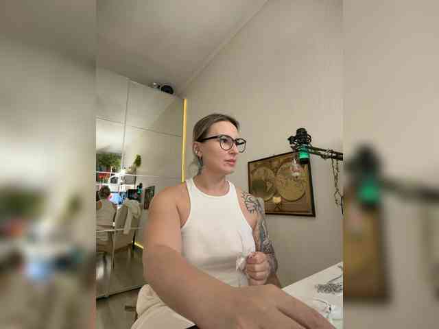 Miss-Fetish Miss-Fetish