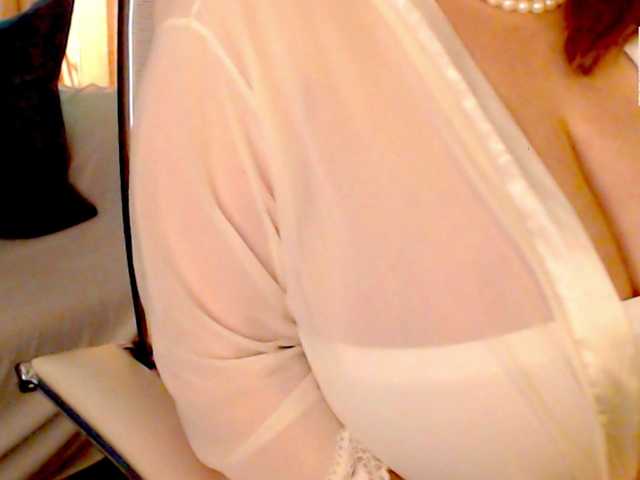 8rightL0U webcam