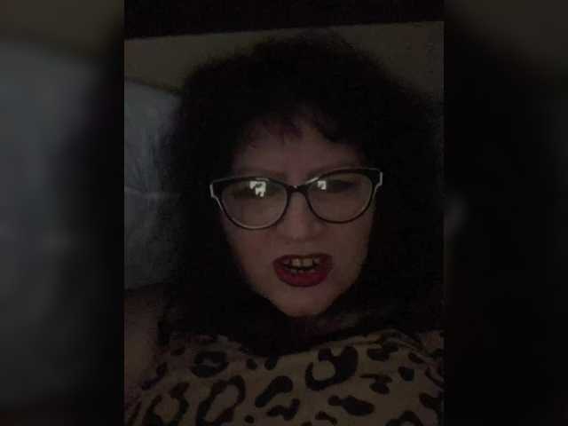 EmmaLust's BongaCams show and profile