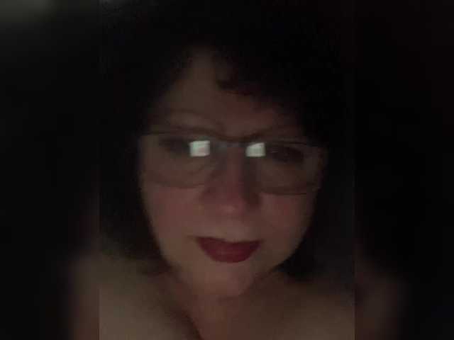 EmmaLust's BongaCams show and profile