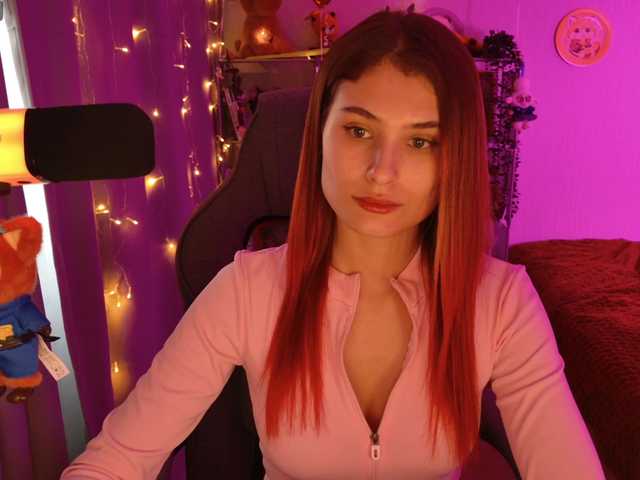 FOX69LOVE's BongaCams show and profile