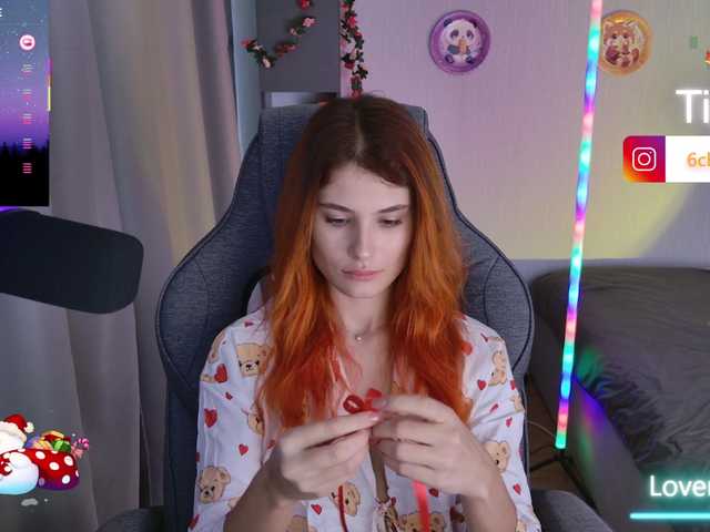 FOX69LOVE's BongaCams show and profile