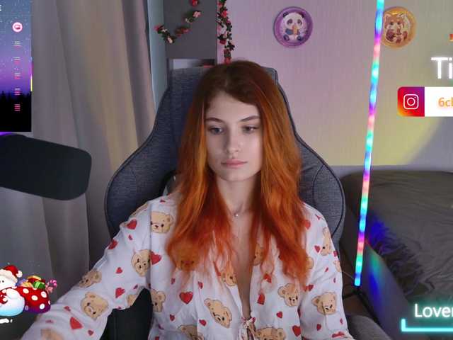 FOX69LOVE's BongaCams show and profile