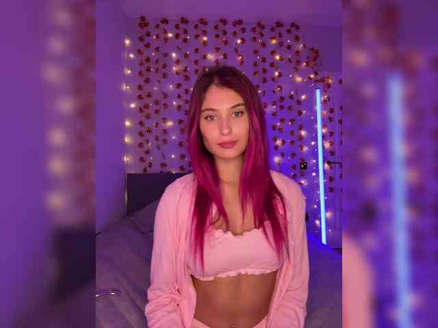 FOX69LOVE Live Webcam on BongaCams
