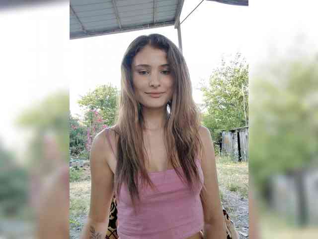 FOX69LOVE Live Webcam on BongaCams