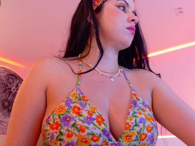 ShanellMoore —  CRUELLA DEVIL WANTS HER ASS PAINTED RED AND THEN FUCKED UNTIL SHE SQUIRTS @REMAING . FREE C2C AND CONTROL DOMIN IN PVT 