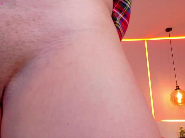 ShanellMoore's BongaCams show and profile