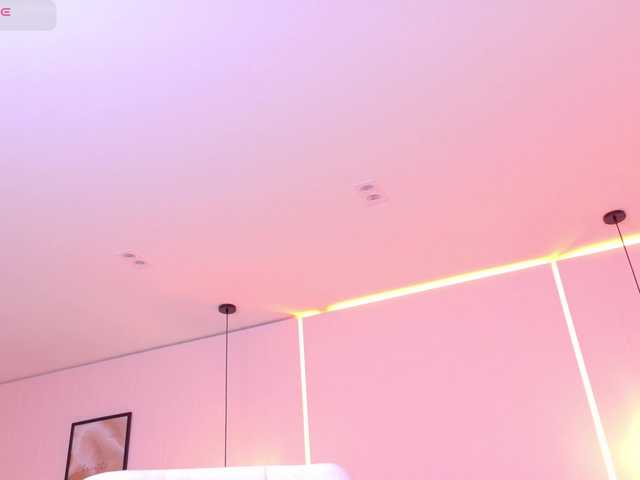 ShanellMoore's BongaCams show and profile