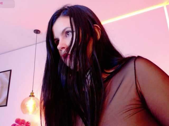 ShanellMoore's BongaCams show and profile