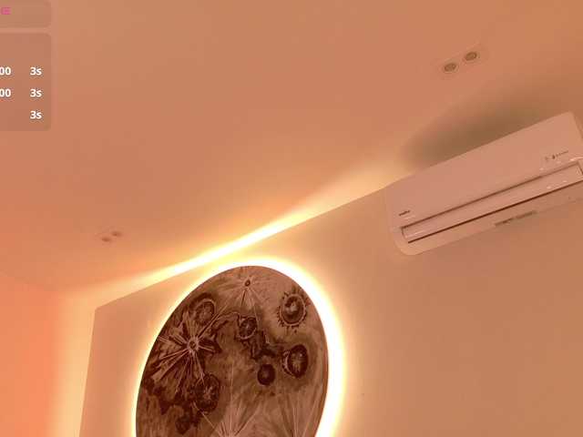 ShanellMoore's BongaCams show and profile