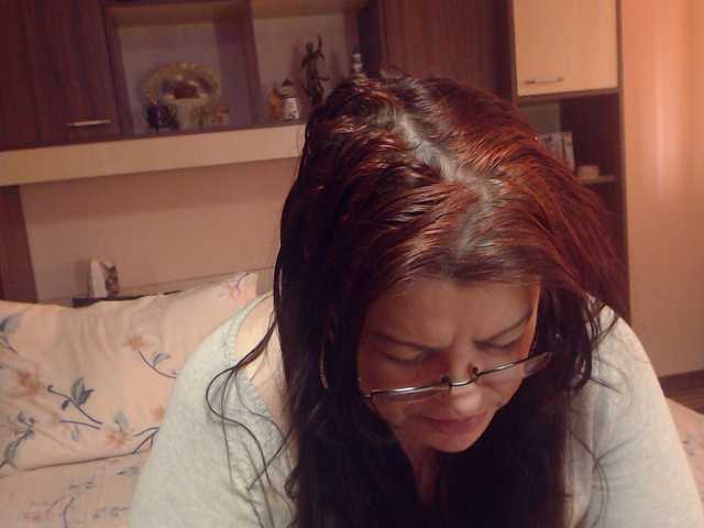 BeautifulDrea's BongaCams show and profile