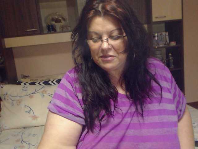 BeautifulDrea's BongaCams show and profile