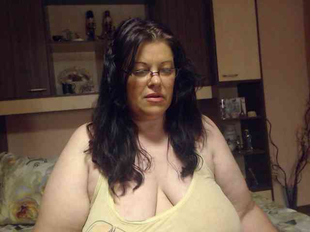 BeautifulDrea webcam