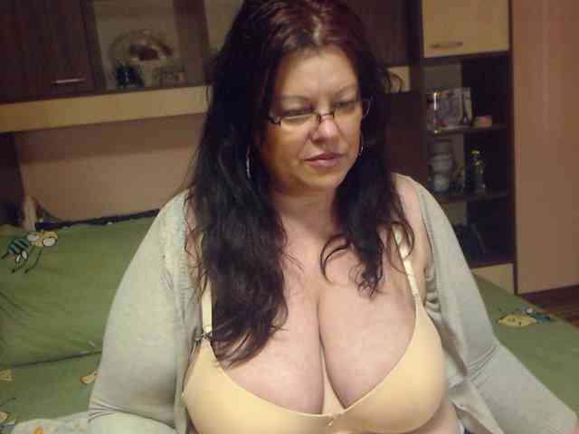 BeautifulDrea webcam