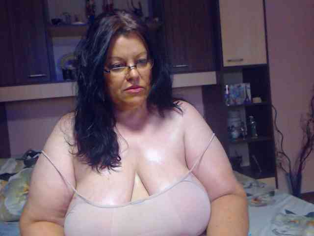 BeautifulDrea Live Webcam on BongaCams