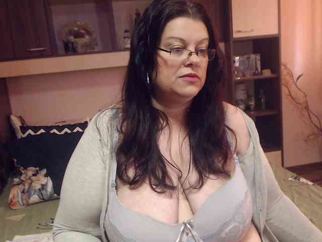 BeautifulDrea webcam