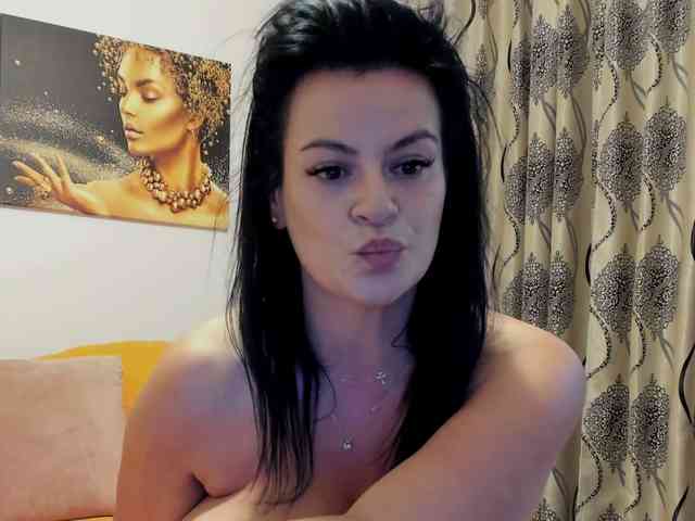 Glamouros webcam