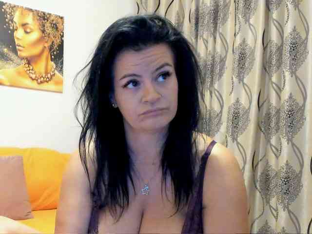 Glamouros webcam