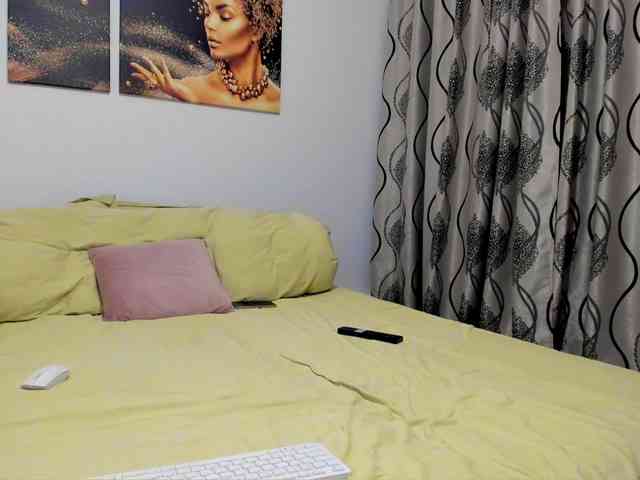 Glamouros webcam