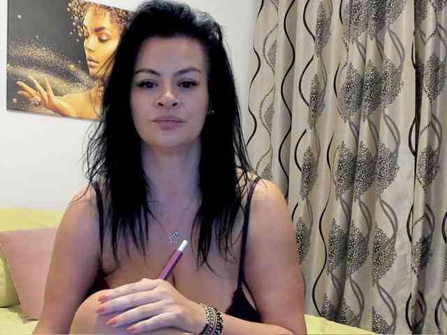 Glamouros webcam