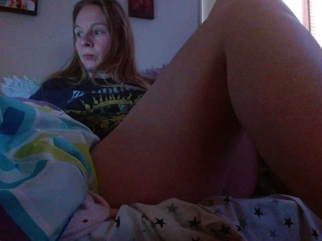 MilaStoned's BongaCams show and profile