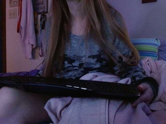 MilaStoned's BongaCams show and profile