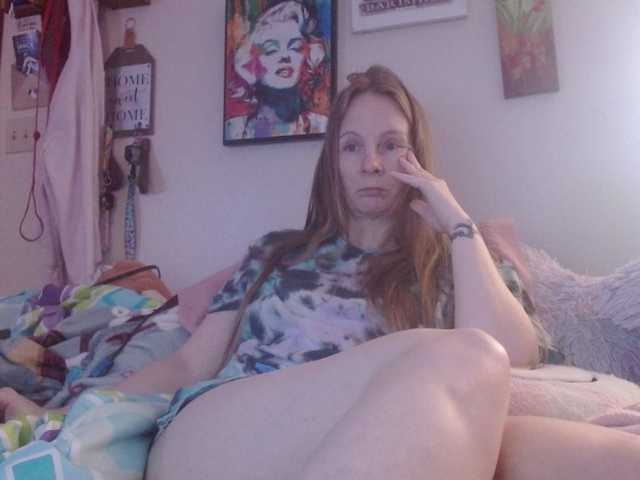 MilaStoned's BongaCams show and profile