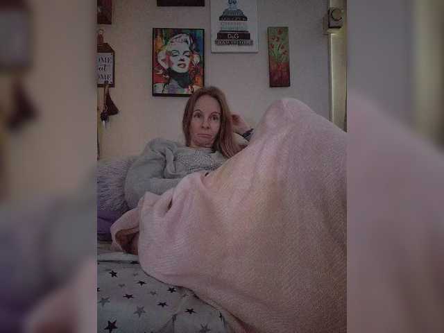 MilaStoned's BongaCams show and profile