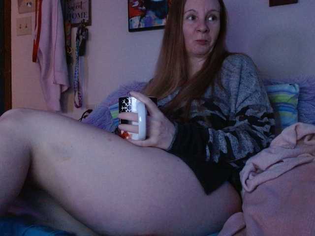 MilaStoned's BongaCams show and profile