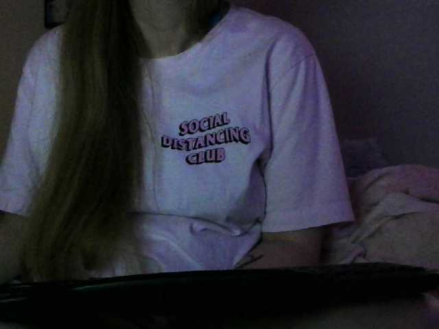 MilaStoned's BongaCams show and profile