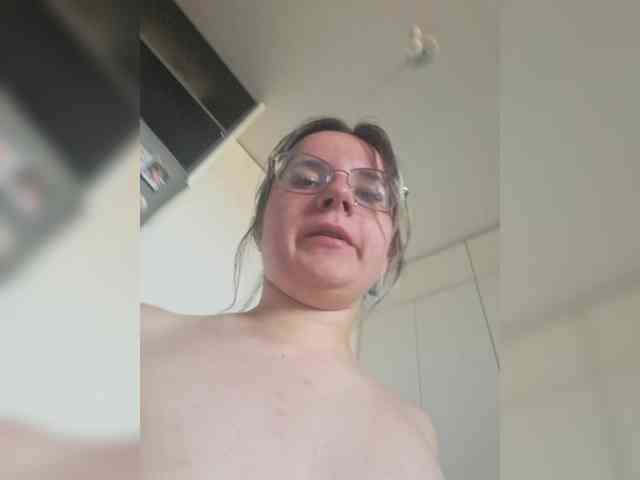 Mimimigirl webcam