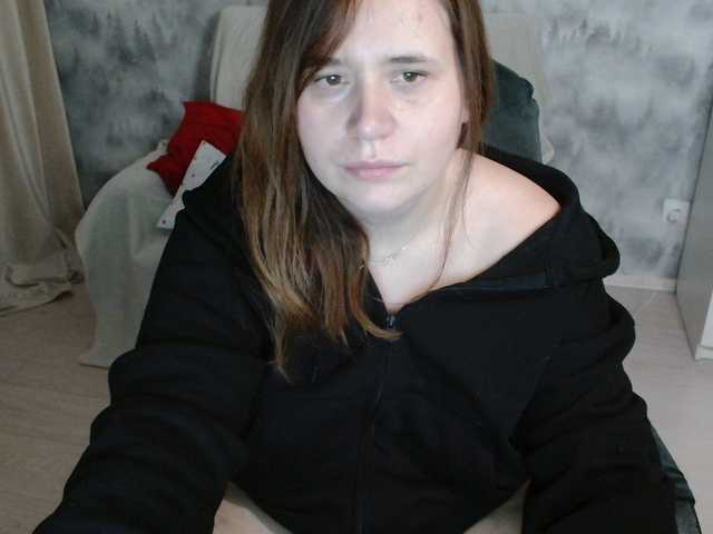 AdelinaLawson's BongaCams show and profile