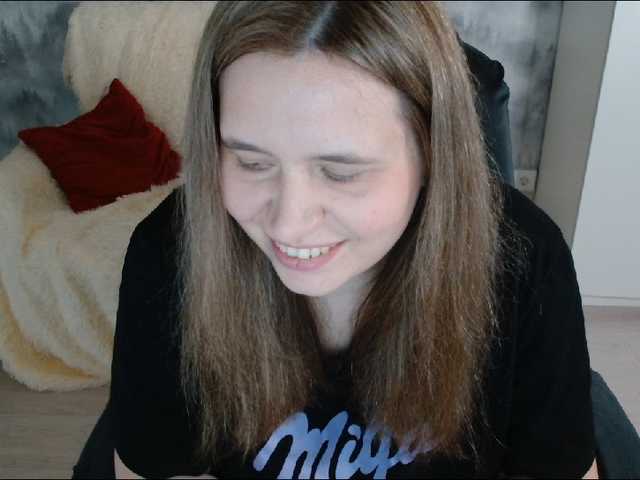 AdelinaLawson's BongaCams show and profile