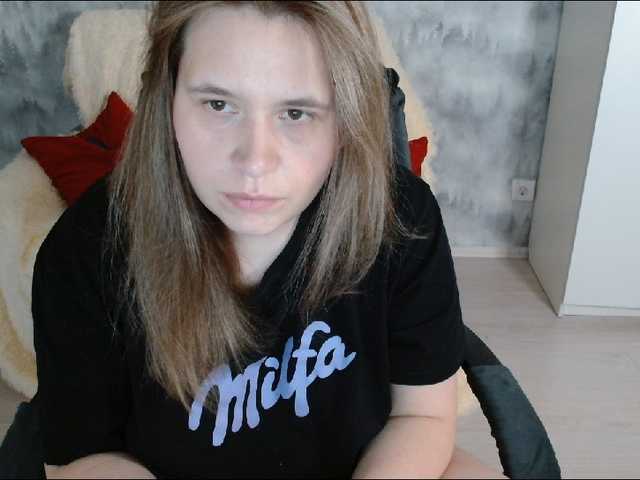 AdelinaLawson's BongaCams show and profile