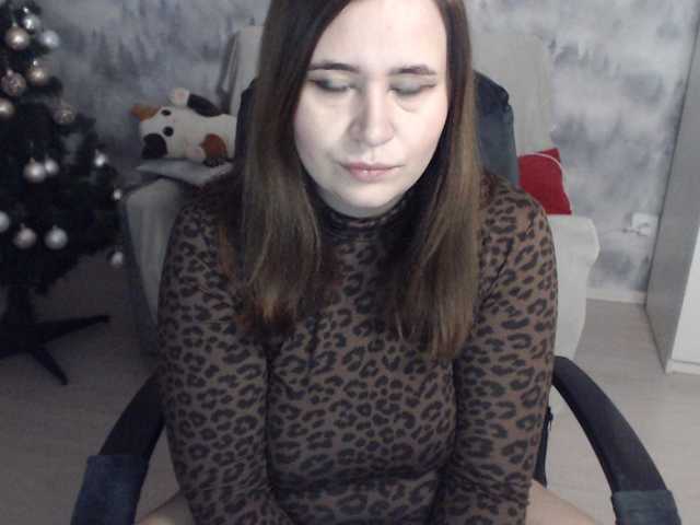 AdelinaLawson's BongaCams show and profile