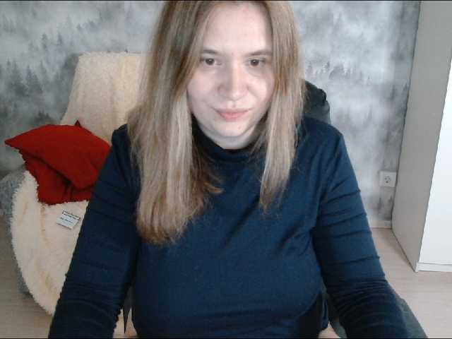 AdelinaLawson's BongaCams show and profile