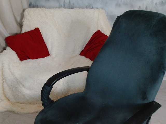 AdelinaLawson's BongaCams show and profile