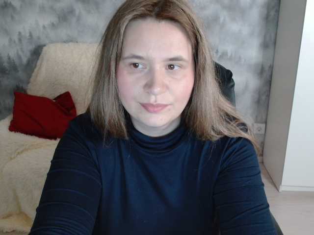 AdelinaLawson's BongaCams show and profile