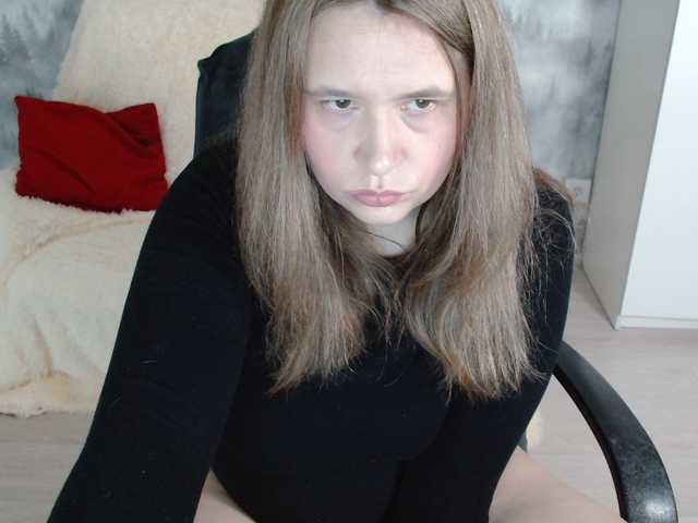 AdelinaLawson's BongaCams show and profile