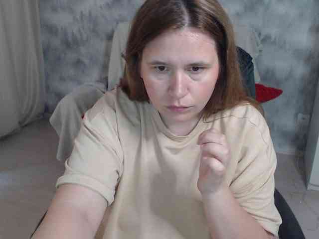 AdelinaLawson Live Webcam on BongaCams